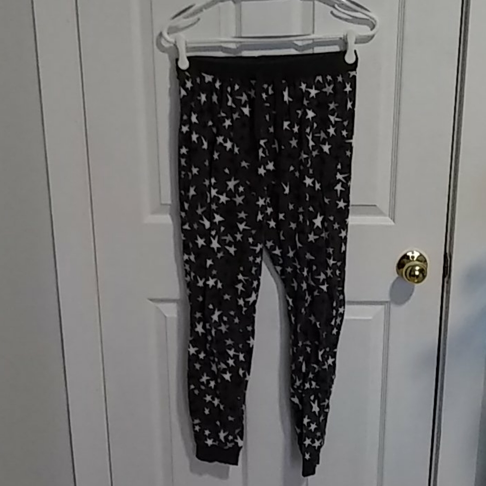 Pajama set - Picture 3 of 3